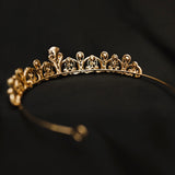 Linda's Tiara in Gold